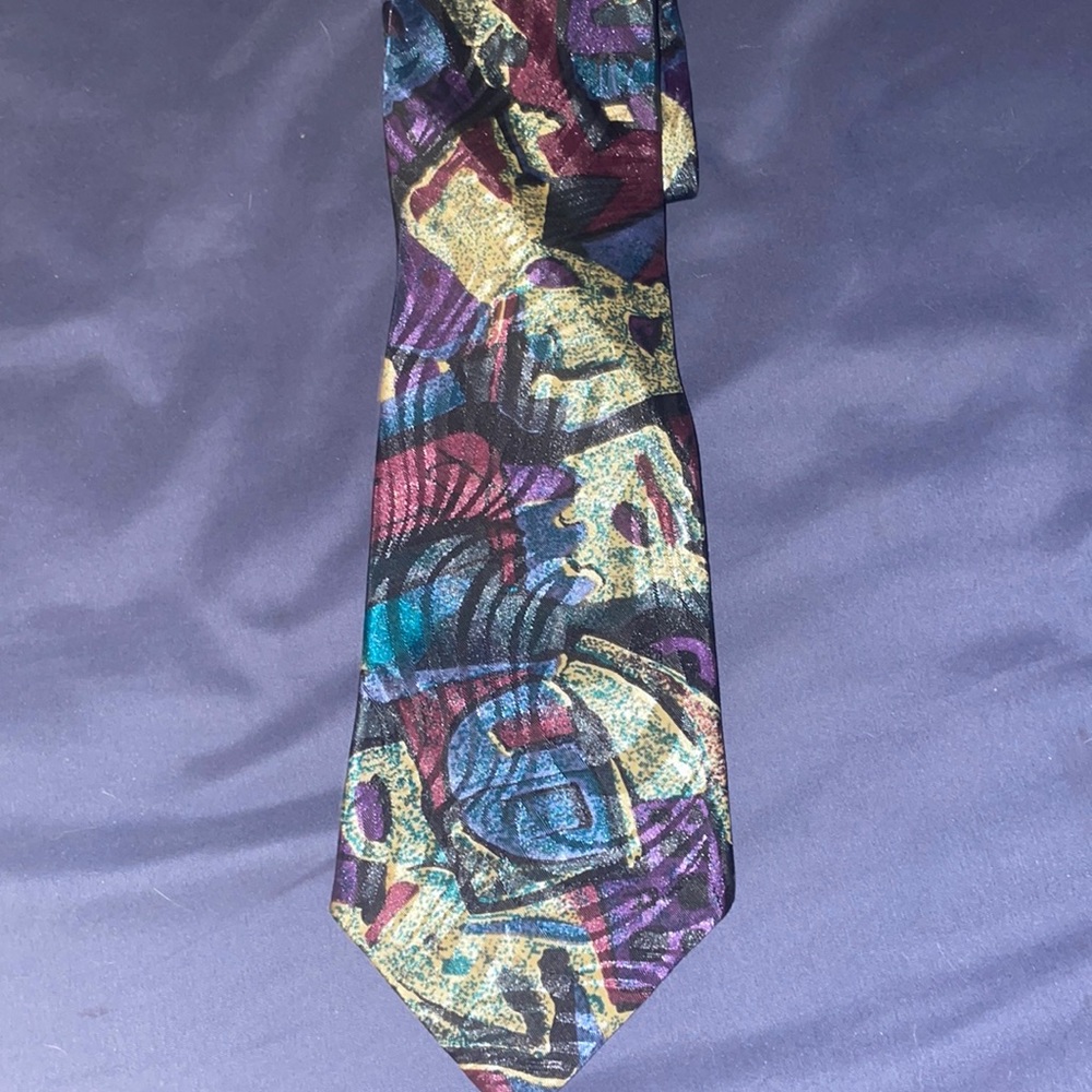 MENS NECKTIE